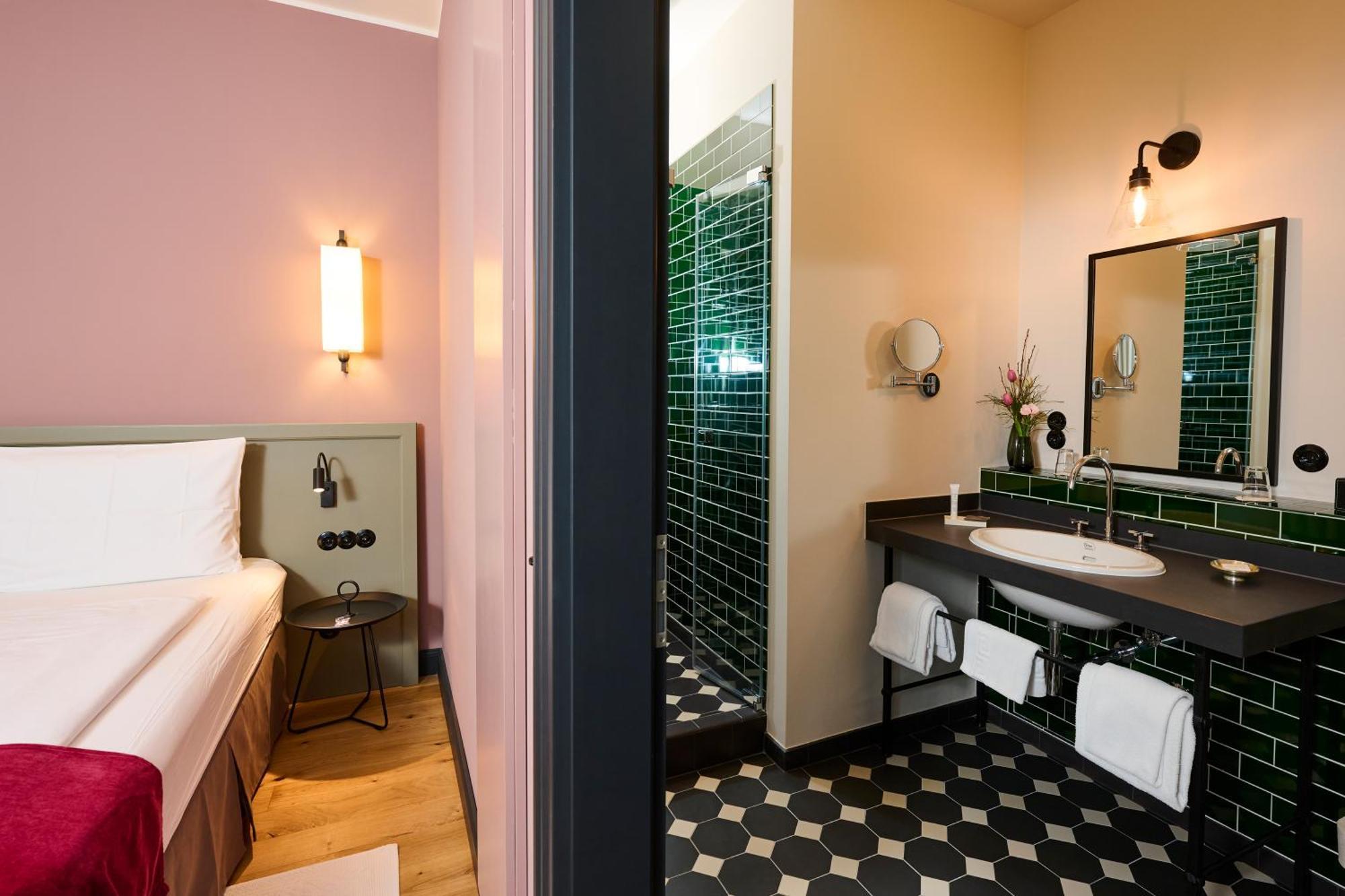 Winzerhof Ross & Rose Hotel Trechtingshausen Buitenkant foto