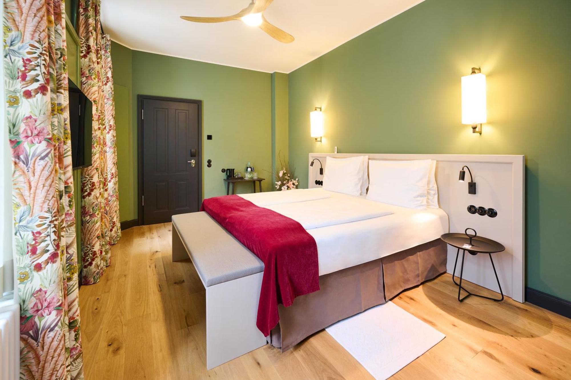 Winzerhof Ross & Rose Hotel Trechtingshausen Buitenkant foto