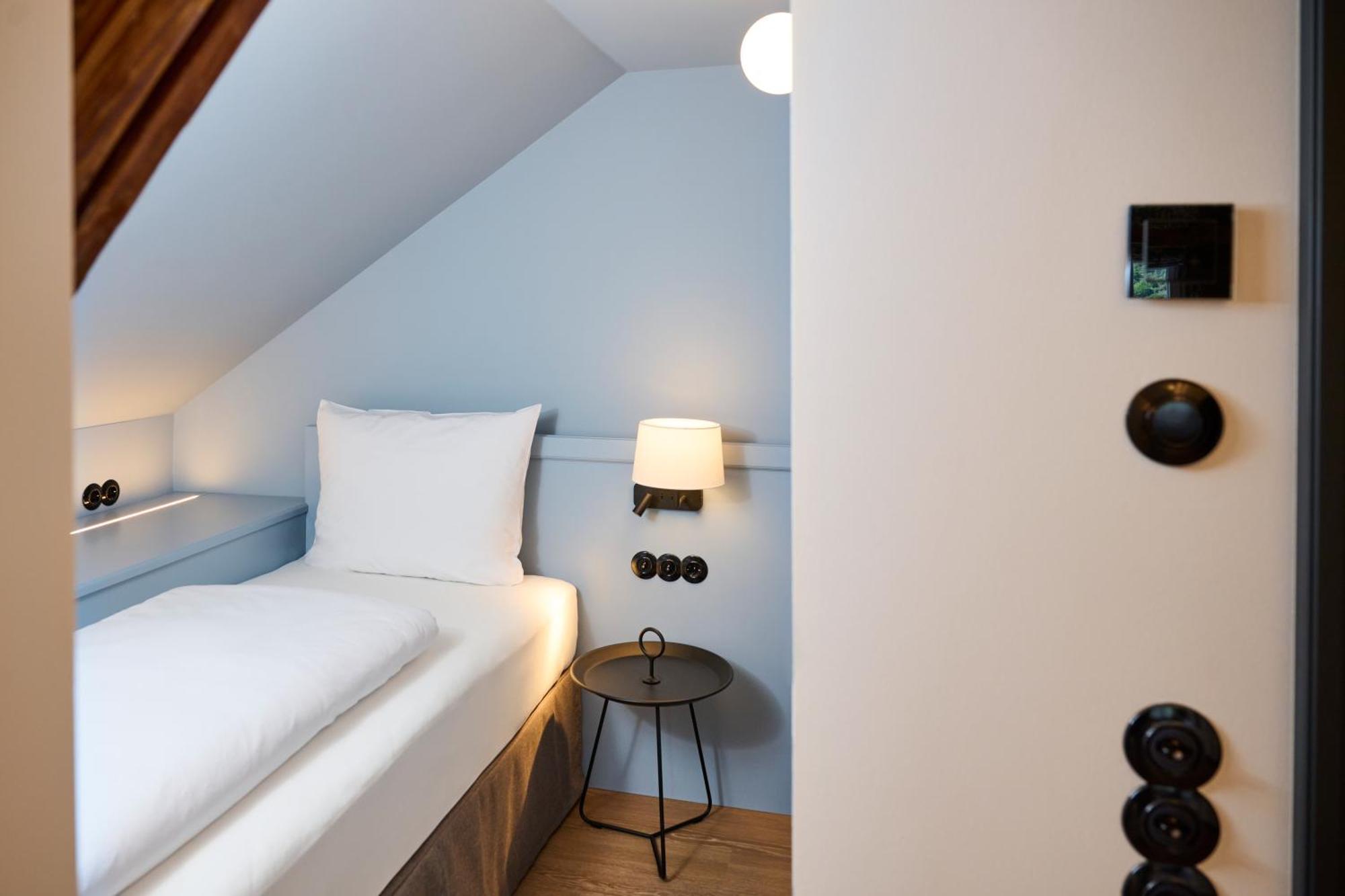 Winzerhof Ross & Rose Hotel Trechtingshausen Buitenkant foto
